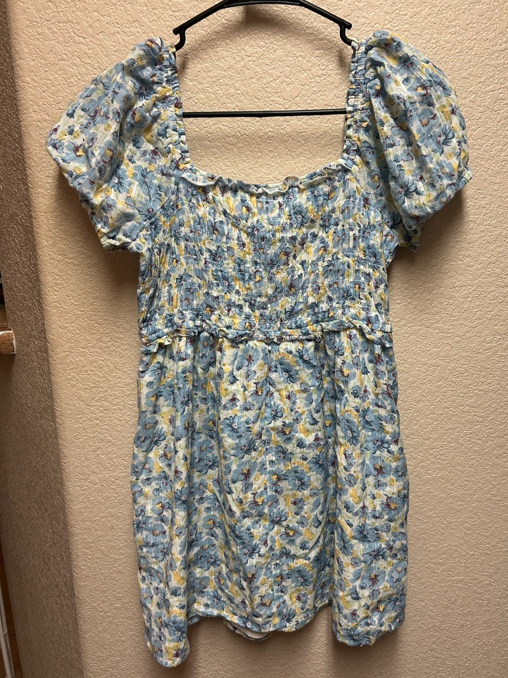 American Eagle Outfitters Light Blue Floral Smocked Puff Sleeve Dress